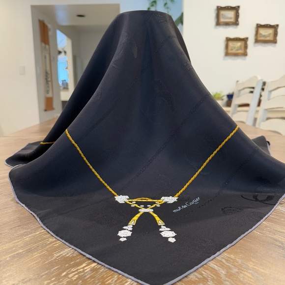 Authentic Cartier Scarf - Picture 6 of 8